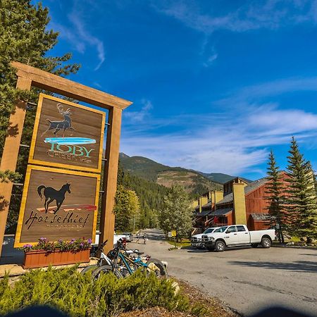 Horsethief Lodge By Stayin Panorama Kültér fotó